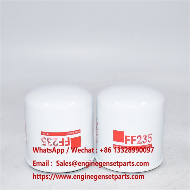 FF235 P552518 Fuel Filter